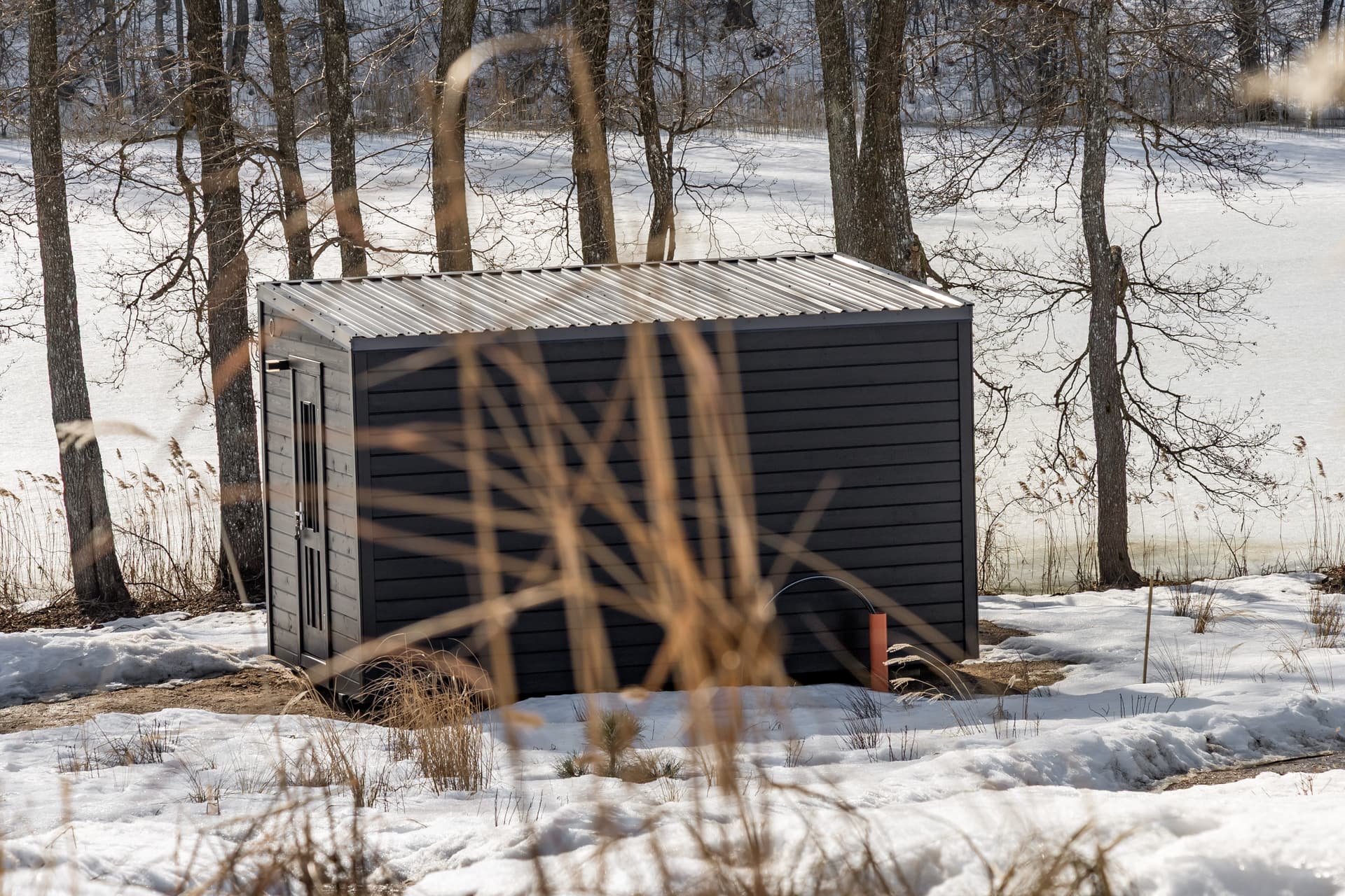 Outdoor sauna/utility cabin